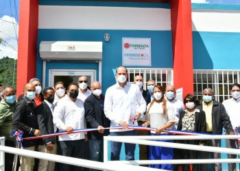 Inauguran Farmacia del Pueblo 590 en Bonao