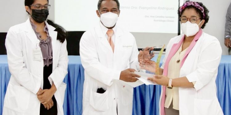 Hospital Doctora Evangelina Rodríguez realiza Primera Jornada Científica de Nutrición Clínica