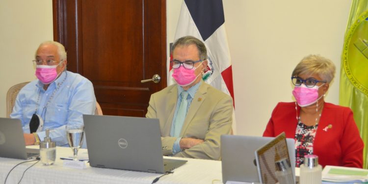 Jueces Tribunal Superior Electoral analizan temas: “Democracia y Corrupción“Procesos Electorales y Covid-19”