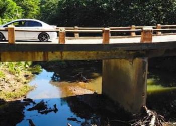 Realizan protestas en reclamo a construcción puente que comunica Yamasá con Santo Domingo
