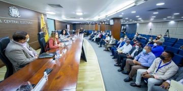 JCE presenta a partidos políticos formatos para el registro de sus afiliados y desafiliados 