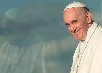El Papa Francisco apuesta por que haya un salario universal y reducción de jornada