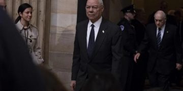 Colin Powell, que fue secretario de Estado de EE.UU. entre 2001 y 2005, ha fallecido a los 84 años por coronavirus