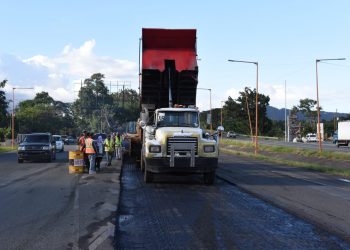 Deligne Ascención afirma que Obras Públicas construye carreteras y avenidas con los parámetros para reducir accidentes de tránsito