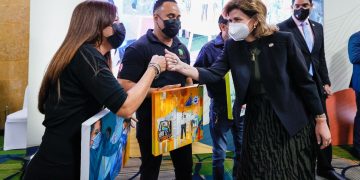 Raquel Peña: “Gobierno busca farmacéuticas produzcan vacunas en República Dominicana»