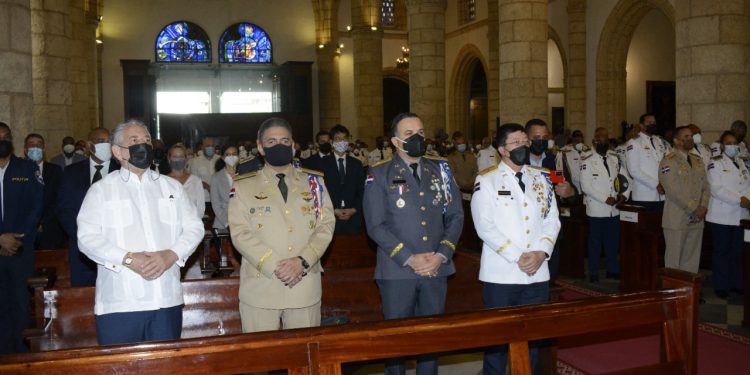 Politur celebra su XXI aniversario garantizando la seguridad y la tranquilidad de las zonas turísticas del país
