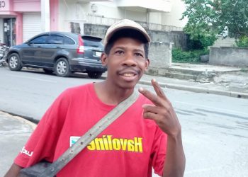 «Que me boten por bailar y no por robar», dice ex guachimán del Banreservas Río San Juan.