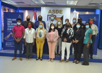 Fiscalía de SDE integra a autoridades y entidades comunitarias en acciones de prevención de la violencia de género