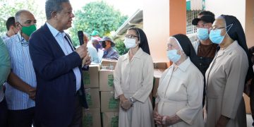 Leonel Fernández inicia esta tarde entrega de obsequios navideños a instituciones que concentran grupos vulnerables