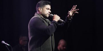 Tony Dize y Jerry Rivera revientan el Centro de Eventos de Sambil