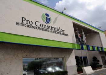 Pro Consumidor sanciona con RD$3 millones a joyería por rifa presuntamente fraudulenta de Mercedes Benz