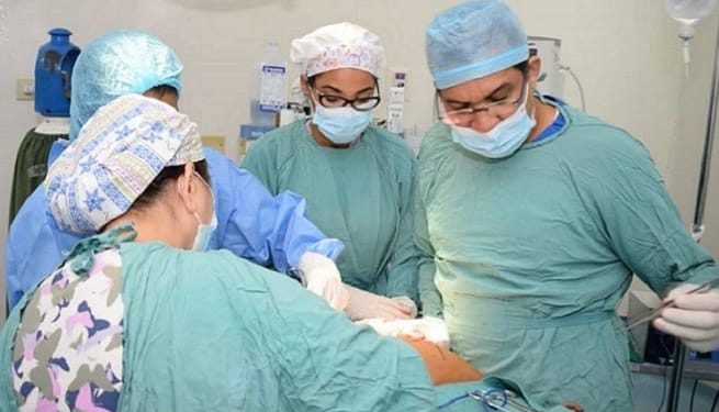 La maternidad de Los Mina realizó  con éxito la 9na Jornada de Cirugía de Reducción y Reconstrucción Mamaria.