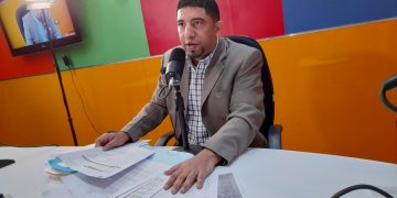 Ex esposo de gobernadora de Valverde Mao, denuncia no le permite ver a sus hijos