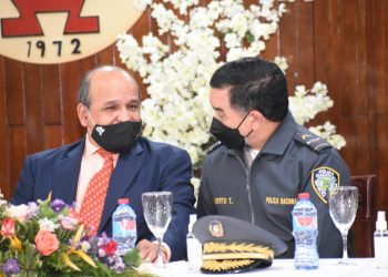 Federación Dominicana de Comerciantes expresa respaldo a la Policía y juramenta cuatro nuevos patronatos de apoyo