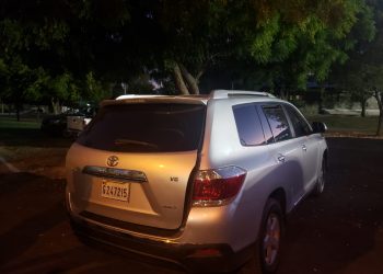 MIEMBROS DEL EJERCITO NACIONAL DE INTELIGENCIA G-2 Y DE LA UNIFORMADA DETIENEN JIPETA EN EL PARAJE EL HIGUITO CON PRESUNTA DROGAS