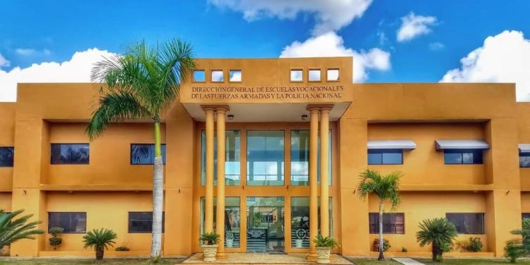 Ministerio de Trabajo y Escuelas Vocacionales de las FF. AA. y la PN firman convenio de colaboración interinstitucional