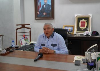 Radhamés González presenta logros en OMSA a dos años de gestión; resalta reducción de gastos, mejoras en el servicio y transparencia