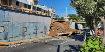 Ministro de Obras Públicas visita zona de derrumbe en Santiago y toma medidas para restaurar el área