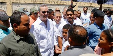 Con una inversión de RD$90 millones el presidente Abinader deja iniciado Plan de Reordenamiento y Recuperación de Playa Palenque