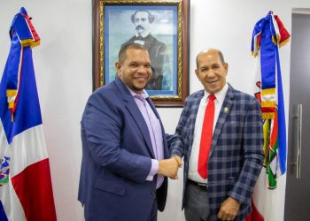 Alcalde Carlos Guzmán destinará recursos para construcción de iglesias y celebración de cultos