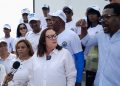 PRD desarrolla jornada de limpieza de playas en malecón del Distrito Nacional
