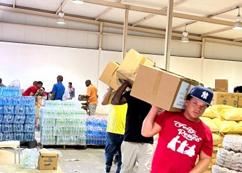 Gabinete Agropecuario distribuye cientos de alimentos para las regiones Este y Nordeste afectadas por Fiona