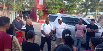 ALCALDE LA CALETA MARCIAL REYES SUBERVI ANUNCIA SUBSIDIO AL PASAJE DE ESTUDIANTES UNIVERSITARIOS.