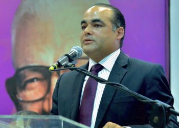 Abel Martínez será el próximo presidente de la República, asegura Robert de la Cruz