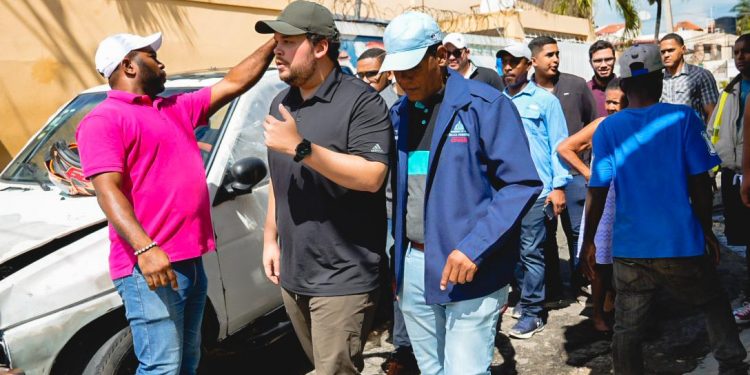 Diputado Jorge Villegas gestiona ayuda gubernamental para comunidades afectadas por vaguada en el Distrito Nacional