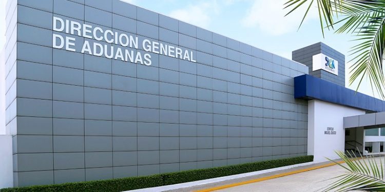 Aduanas amplía a 45 días el periodo de Gracia Navideña