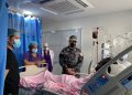 Director de la Policía se traslada a SFM para conocer estado de salud de agente que recibió cuatro disparos en enfrentamiento con narco