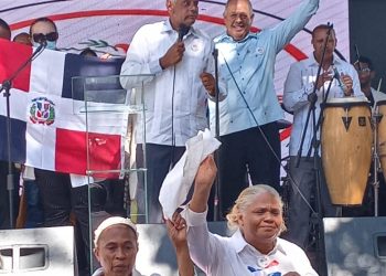 Ocoa sumada a proyecto Ciudad de Dios; fieles festejanCongregaciones reconocen a pastores Miguel Vásquez y Braulio Portes