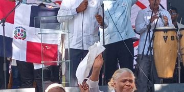 Ocoa sumada a proyecto Ciudad de Dios; fieles festejanCongregaciones reconocen a pastores Miguel Vásquez y Braulio Portes