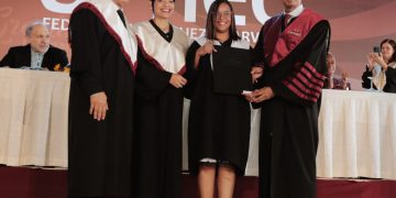UFHEC gradúa 334 profesionales en la región sur