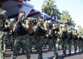 Presidente Abinader aumenta hasta en un 44% el sueldo a los miembros de las Fuerzas Armadas