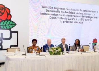 Miguel Vargas ante delegados IS: “Modelo de desarrollo de nuestra región está agotado”
