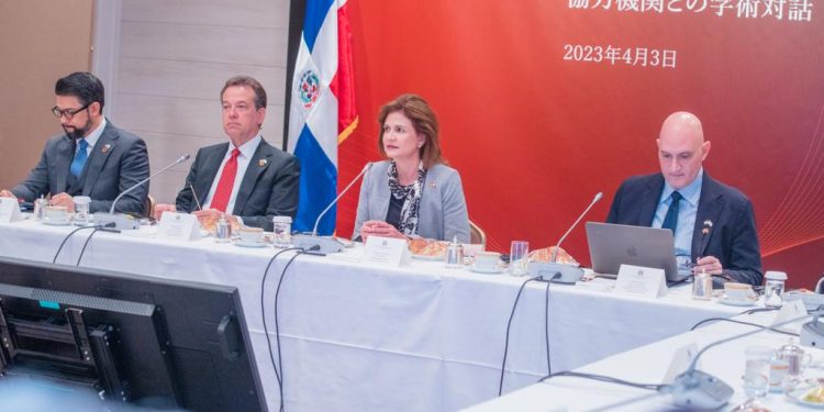 UNIVERSIDADES DE JAPÓN INTERESADAS EN COLABORAR CON RD.