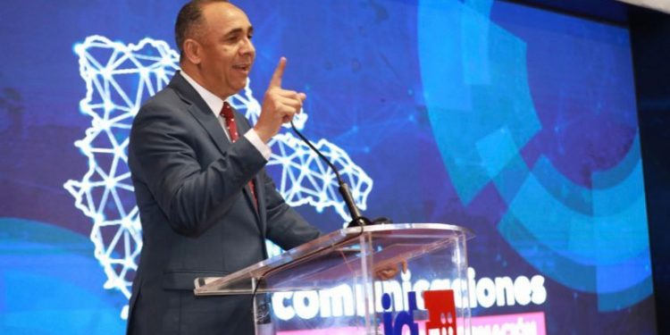 Presidente Indotel durante su discurso de rendición de cuentas destaca avances de la conectividad en la República Dominicana.