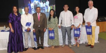 Clausuran Primer Congreso de Pie Dabetico.