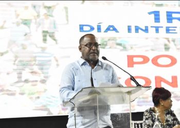 Una patrulla de la Policía Nacional en Boca Chica cometió atropello contra presidente de la Confederación Nacional de Trabajadores Dominicanos (CNTD), Jacobo Ramos.