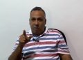 Gobernadora de Monte Plata irrumpe en Alcaldía de Bayaguana buscando información sobre titulación de terrenos; alcalde la acusa de torpedear proceso