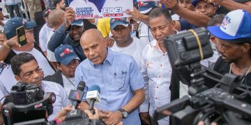 Alcalde Fidel de los Santos oficializa reelección; asegura continuará impulsando transformación de Pantoja