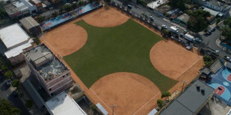 Inefi busca desarrollar el béisbol escolar, seis escuelas tendrán estadios remozados