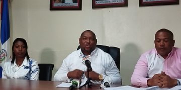 Director municipal de La Caleta denuncia que existe un plan para desacreditar su gestión de gobierno.