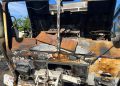 Alcalde Marcial Reyes: Denuncia vandalismo político incineran camiones de basura en La Caleta.