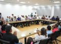 Ministro Ito Bisonó anuncia sesión permanente con comerciantes de la frontera *