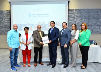 Ministro Daniel Rivera presenta en La Vega Plan Estratégico Nacional de Salud 2030