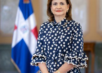 Vicepresidenta lanzará la primera bola en juego entre Águilas y Licey en New York