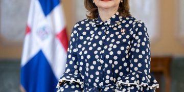 Vicepresidenta lanzará la primera bola en juego entre Águilas y Licey en New York