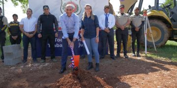 INICIAN CONSTRUCCIÓN DOTACIÓN DNCD-INVIVIENDA, STO DGO ESTE
